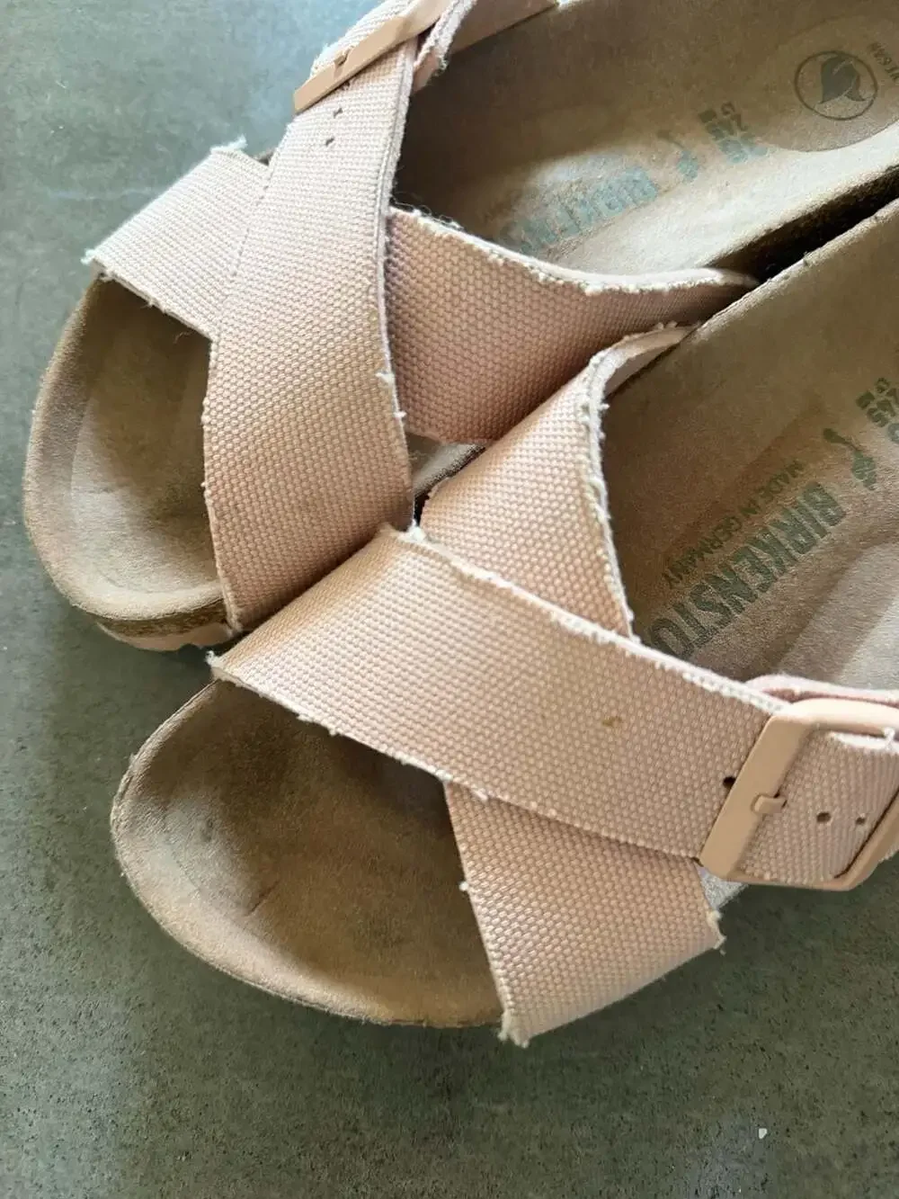 Birkenstock Siena Vegan Textile Sandals in Soft Pink